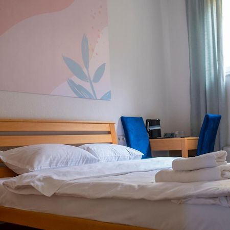 Mint Hotel 普里兹伦 客房 照片