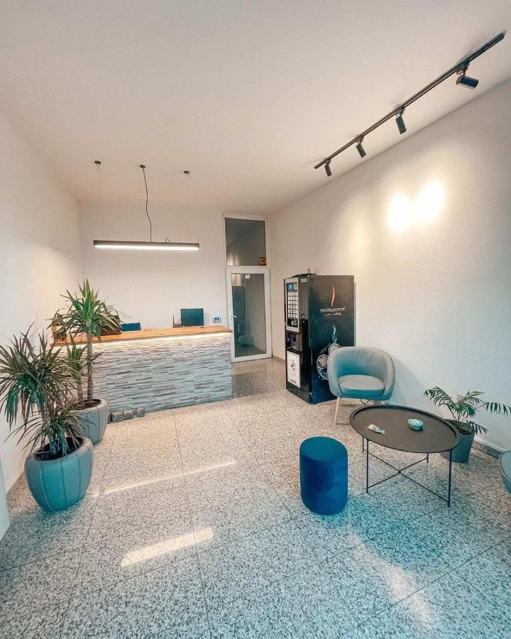 Mint Hotel 普里兹伦 外观 照片