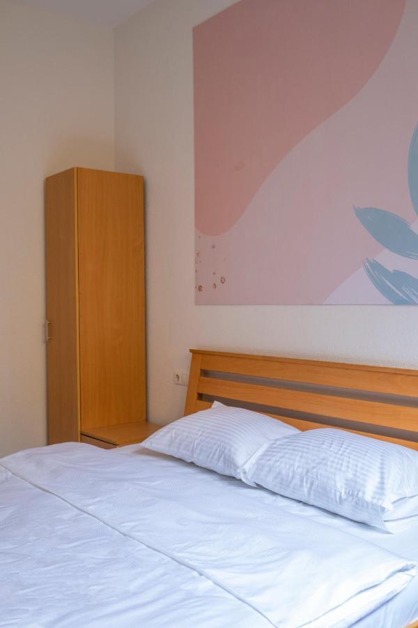 Mint Hotel 普里兹伦 外观 照片